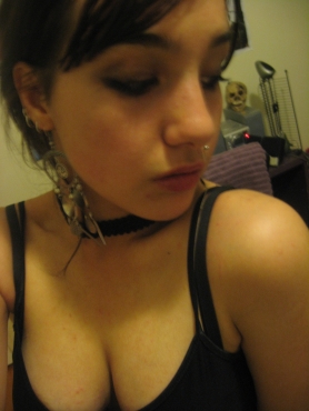 Hairy brunette show pusssy on cam - #2