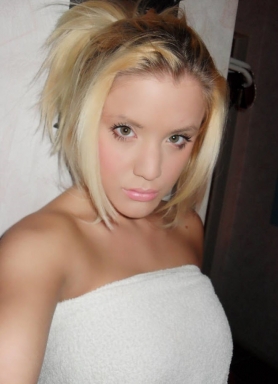 Blonde babe - #39