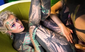 Alternative Girls In An Anal Threesome With A Big Dick