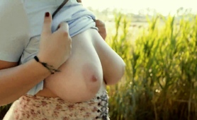 beautiful-babe-exposing-her-fabulous-big-tits-outdoors